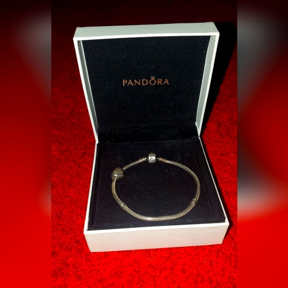 Pandora Moments Barrel Clasp Snake Chain Bracelet - Picture 1 of 3